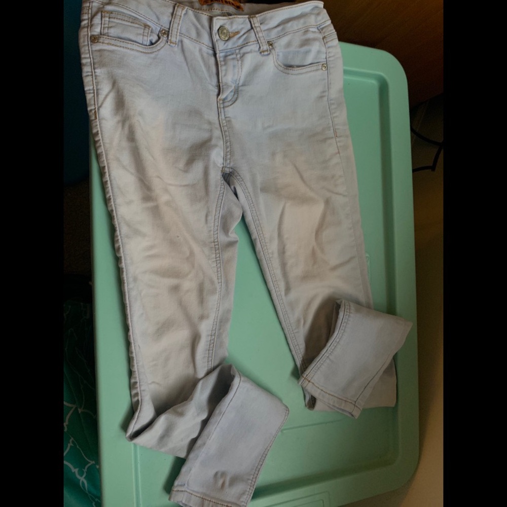 Jeans - Picture 2 of 4